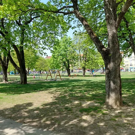 Ozzy Cozy Apartman Zágráb Kültér fotó